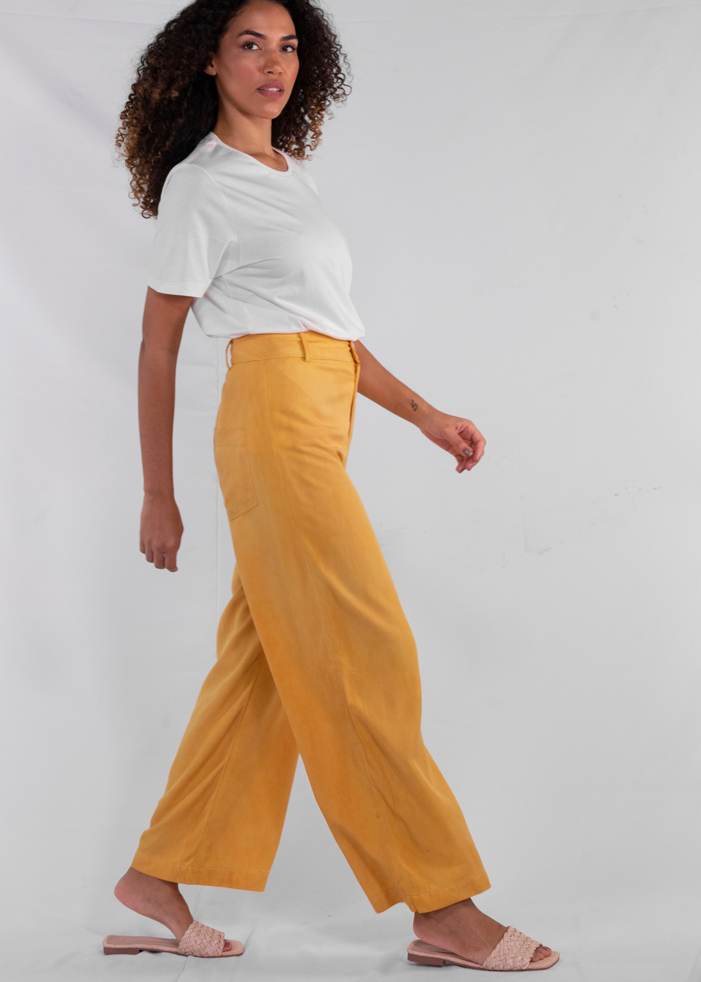 Calça Amarela Amariílis - Modal Sustentável