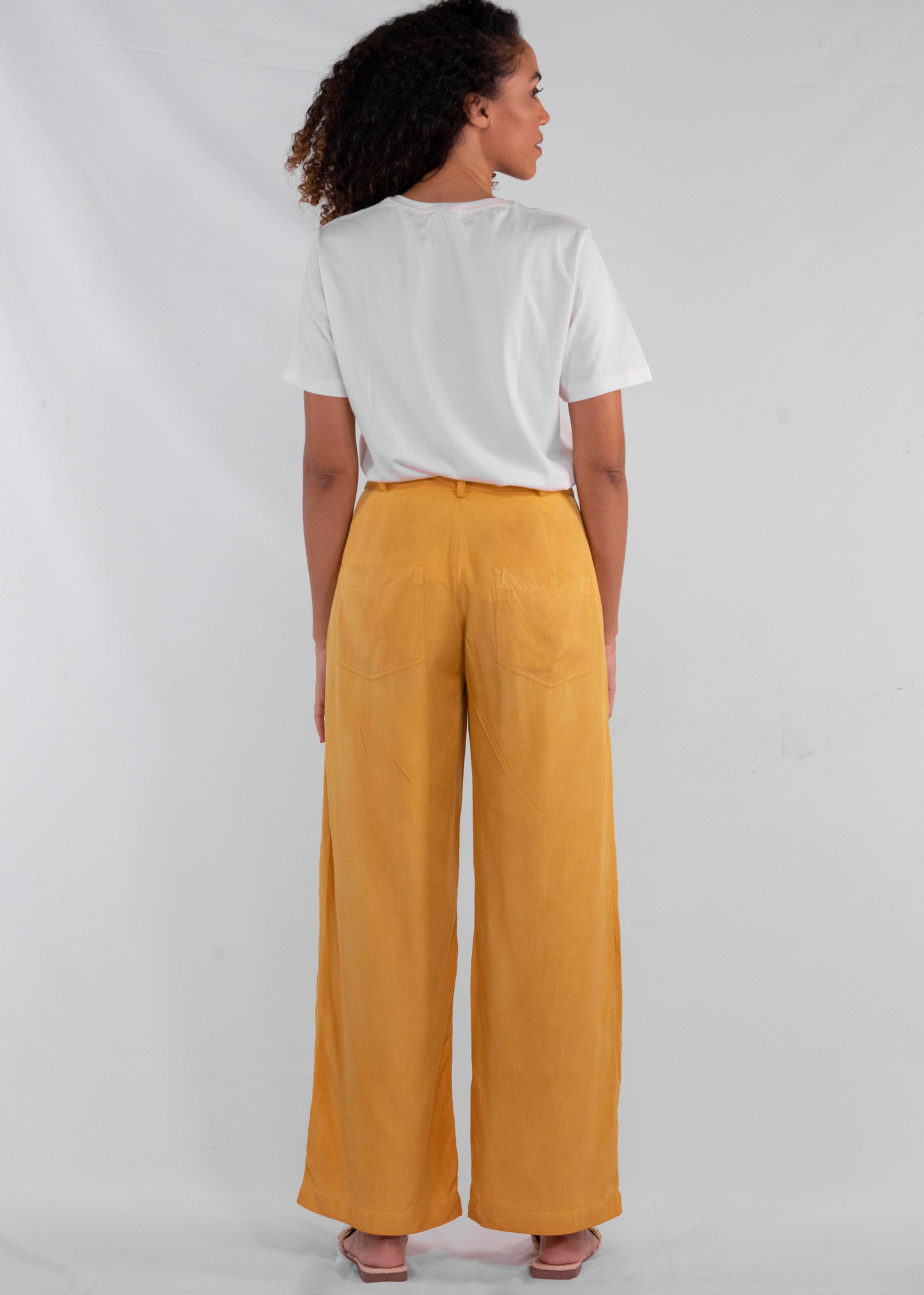 Calça Amarela Amariílis - Modal Sustentável