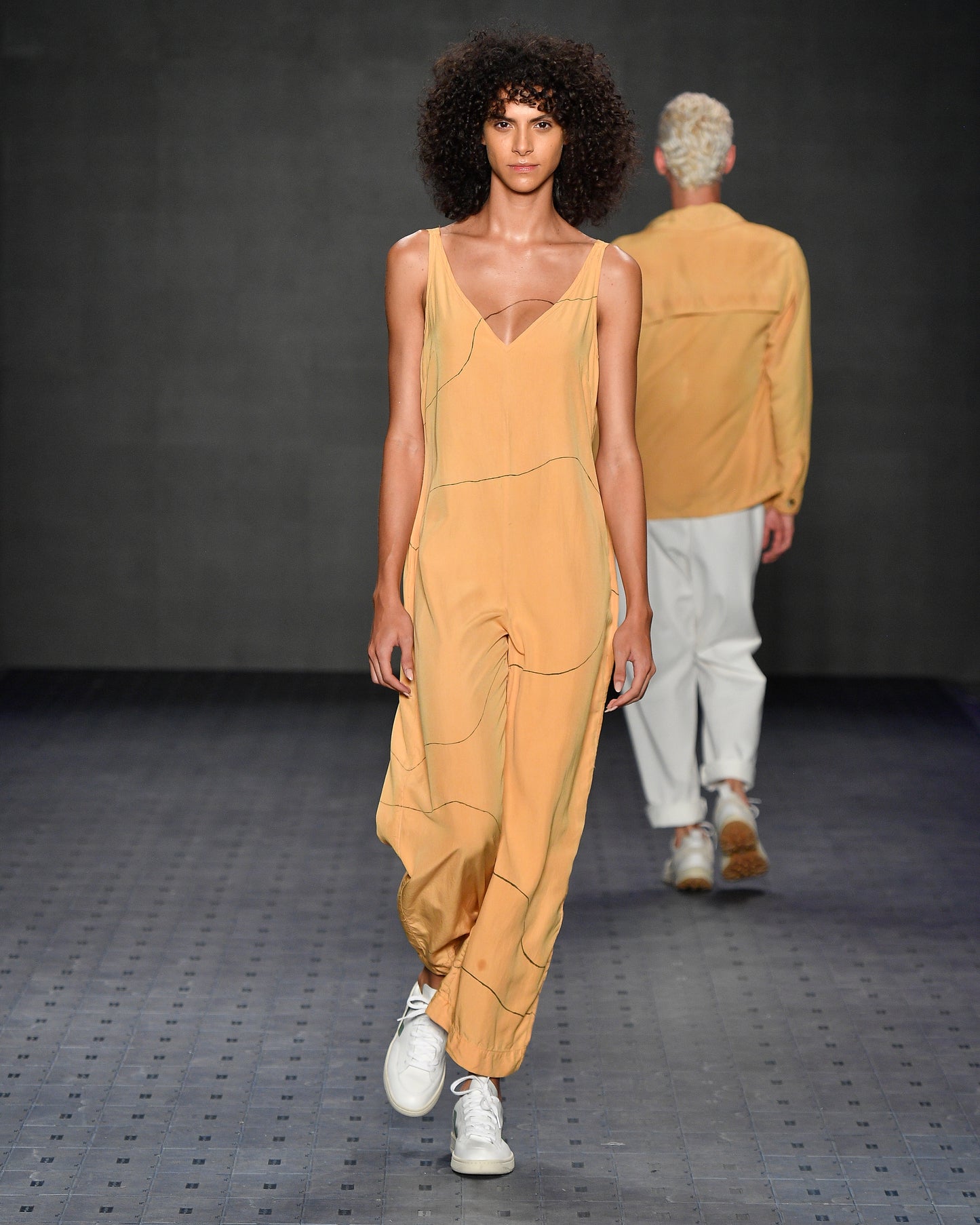 Macacão Amarelo Fluir - Modal Sustentável