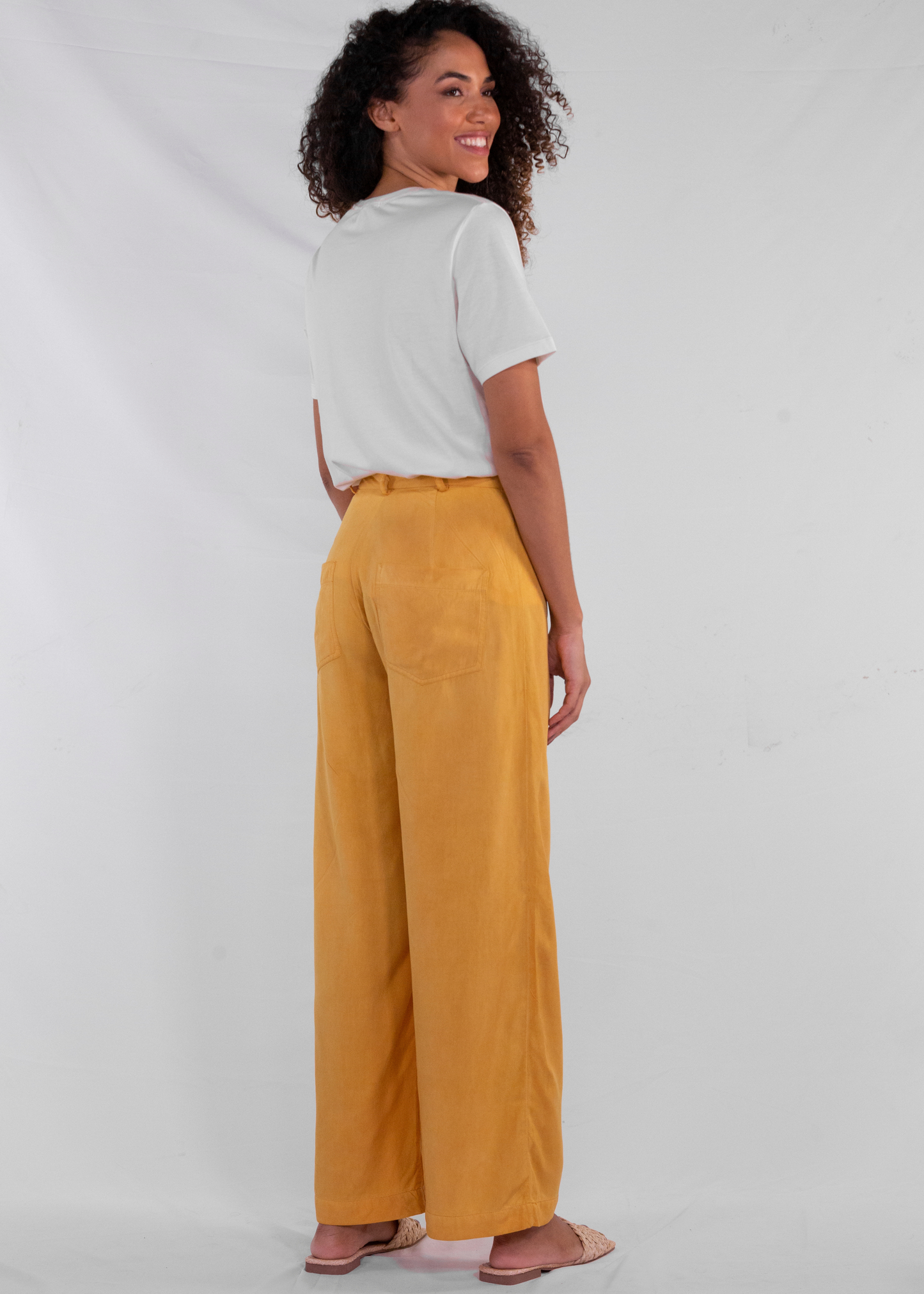 Calça Amarela Amariílis - Modal Sustentável