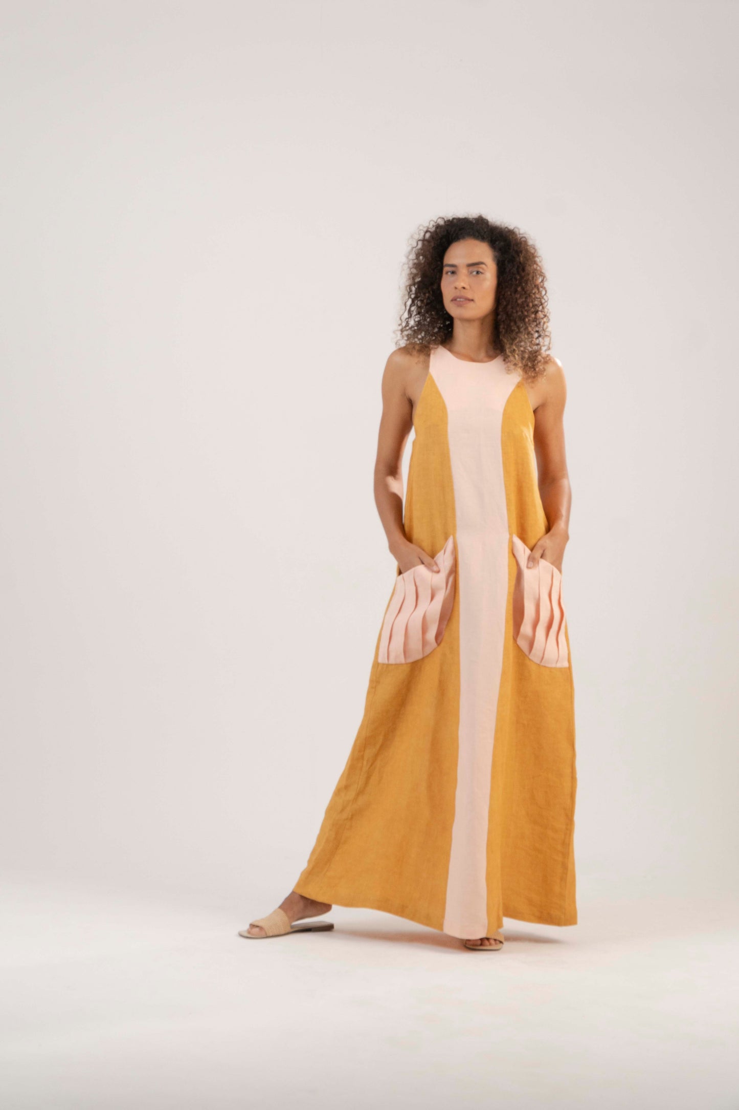 Vestido Longo Guaraná – Amarelo e Laranja Claro – Linho Orgânico