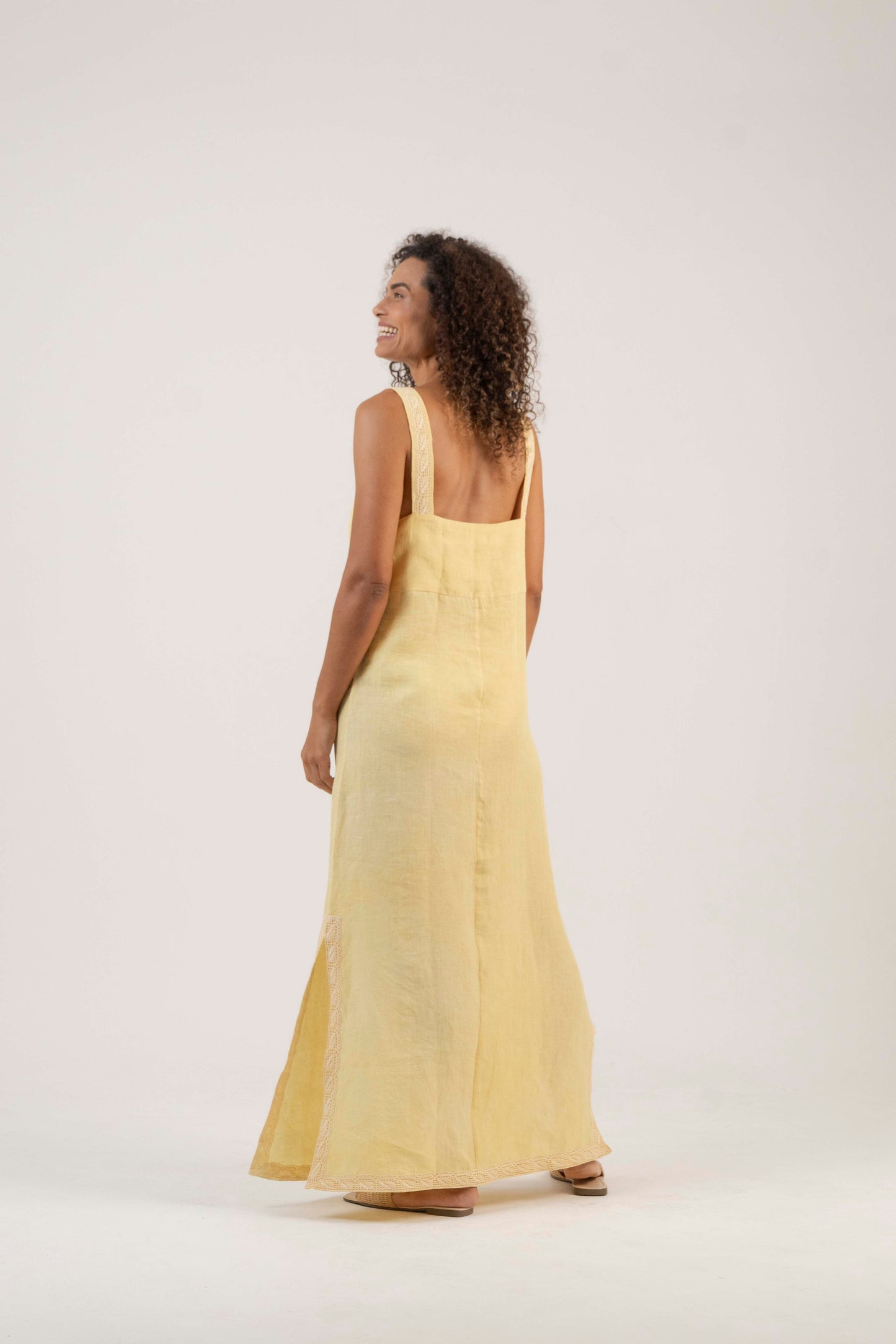 Vestido Longo Amarelo Claro Agatha - Linho Orgânico